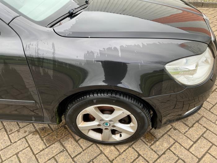 Skoda Octavia Combi 1.2 TSI Sloopvoertuig (2011, Metallic, Zwart)