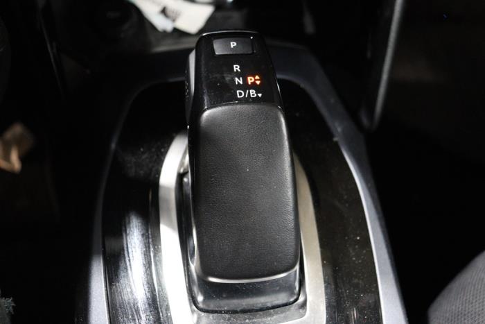 Peugeot 2008 e-2008 50 kWh Sloopvoertuig (2020, Zwart)