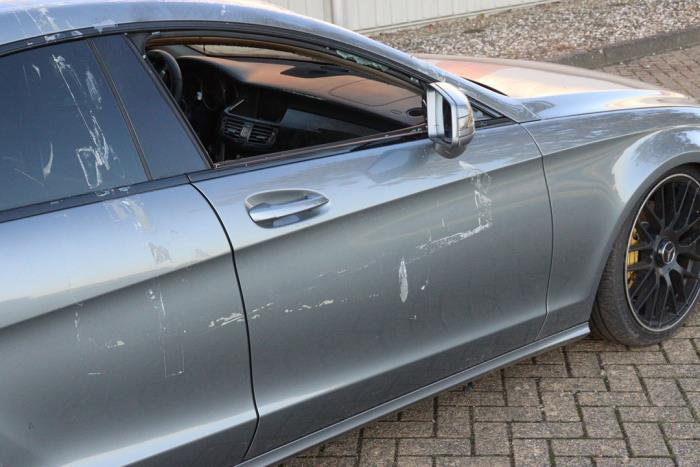 Mercedes CLS 350 CDI BlueEfficiency 3.0 V6 24V Sloopvoertuig (2011, Grijs)