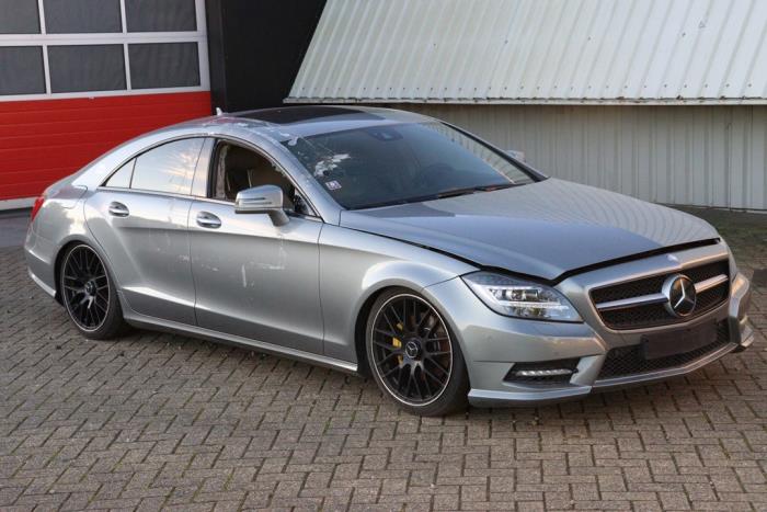 Mercedes CLS 350 CDI BlueEfficiency 3.0 V6 24V Sloopvoertuig (2011, Grijs)