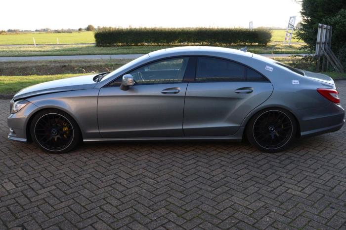 Mercedes CLS 350 CDI BlueEfficiency 3.0 V6 24V Sloopvoertuig (2011, Grijs)