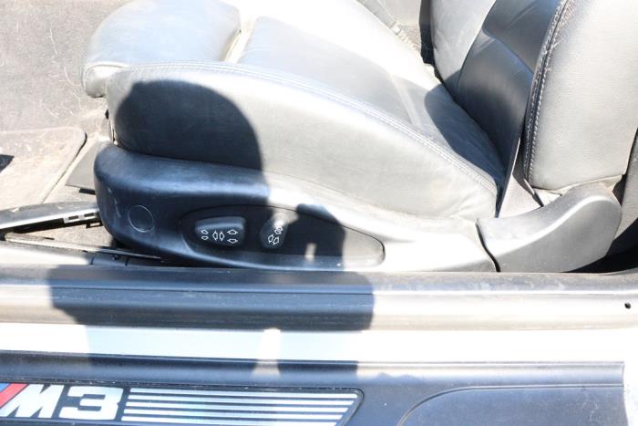 BMW M3 3.2 24V Sloopvoertuig (2004, Metallic, Zilvergrijs)