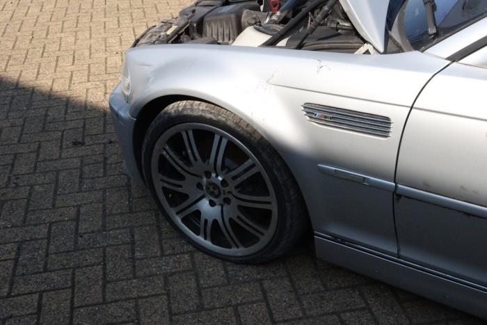 BMW M3 3.2 24V Sloopvoertuig (2004, Metallic, Zilvergrijs)