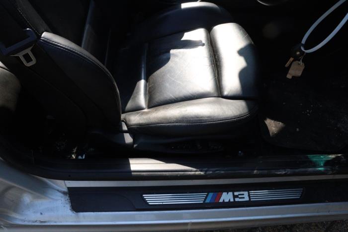 BMW M3 3.2 24V Sloopvoertuig (2004, Metallic, Zilvergrijs)