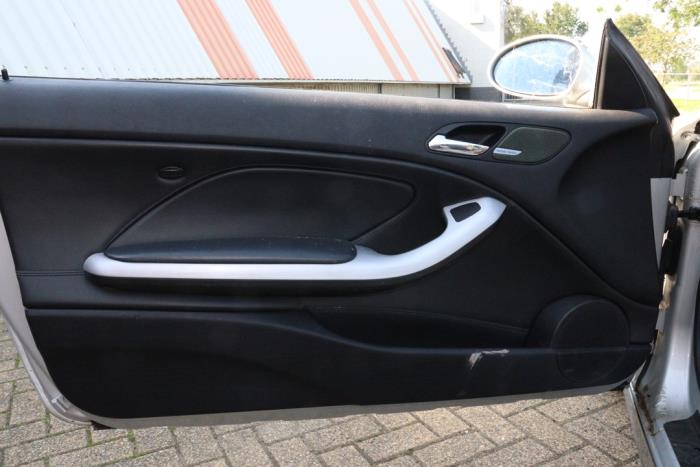 BMW M3 3.2 24V Sloopvoertuig (2004, Metallic, Zilvergrijs)