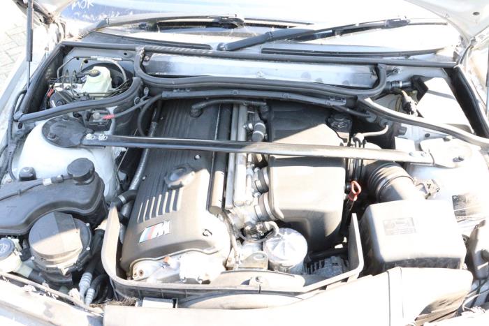 BMW M3 3.2 24V Sloopvoertuig (2004, Metallic, Zilvergrijs)