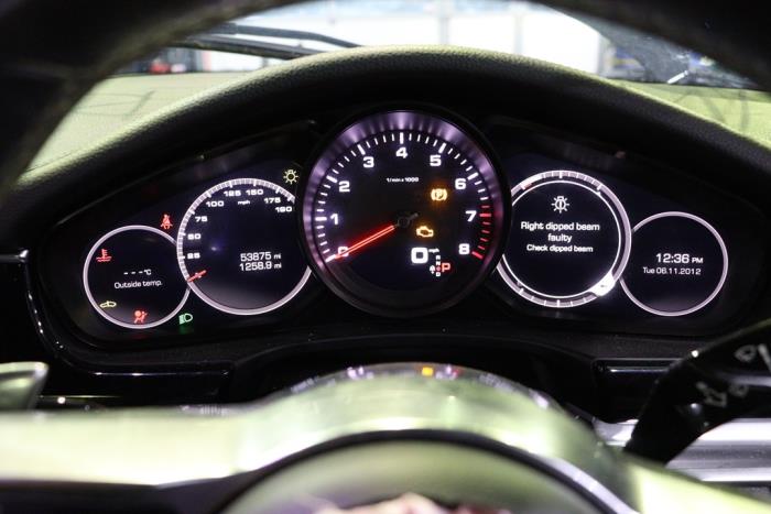 Porsche Panamera 3.0 V6 24V 4 Sloopvoertuig (2018, Metallic, Zwart)