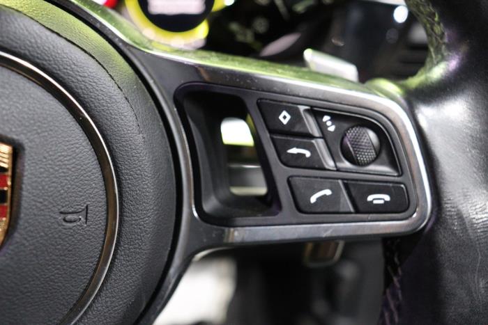 Porsche Panamera 3.0 V6 24V 4 Sloopvoertuig (2018, Metallic, Zwart)