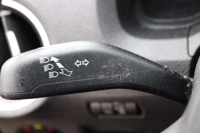 Volkswagen Up! 1.0 12V 60 Sloopvoertuig (2012, Zwart)