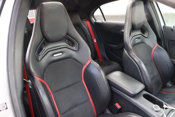 Mercedes A-Klasse AMG 2.0 A-45 AMG Turbo 16V 4-Matic Sloopvoertuig (2015, Metallic, Zilvergrijs, Grijs)