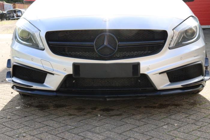 Mercedes A-Klasse AMG 2.0 A-45 AMG Turbo 16V 4-Matic Sloopvoertuig (2015, Metallic, Zilvergrijs, Grijs)