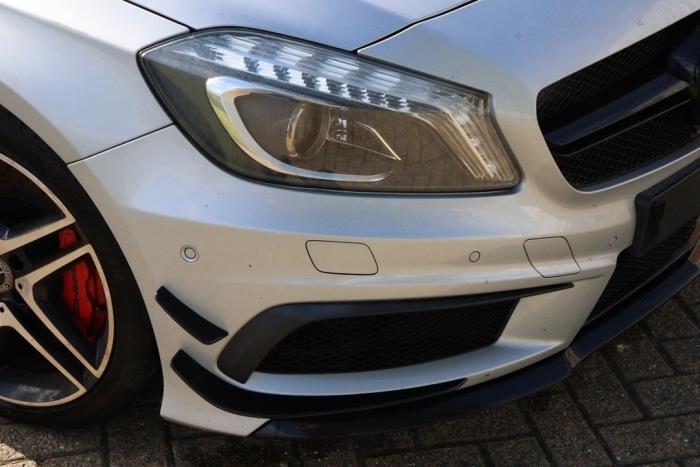 Mercedes A-Klasse AMG 2.0 A-45 AMG Turbo 16V 4-Matic Sloopvoertuig (2015, Metallic, Zilvergrijs, Grijs)