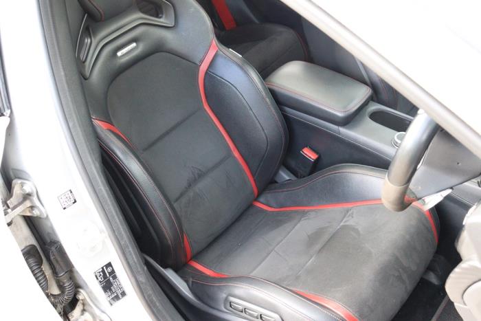 Mercedes A-Klasse AMG 2.0 A-45 AMG Turbo 16V 4-Matic Sloopvoertuig (2015, Metallic, Zilvergrijs, Grijs)