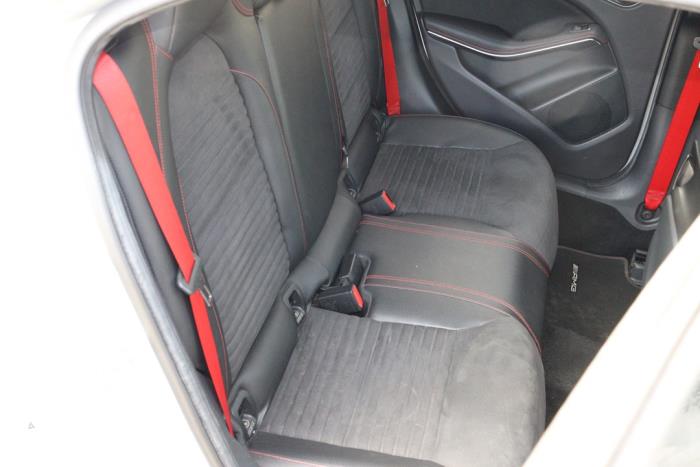 Mercedes A-Klasse AMG 2.0 A-45 AMG Turbo 16V 4-Matic Sloopvoertuig (2015, Metallic, Zilvergrijs, Grijs)