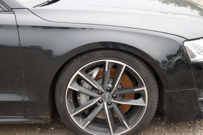 Audi S8 4.0 Plus V8 TFSI 32V Sloopvoertuig (2016, Zwart)