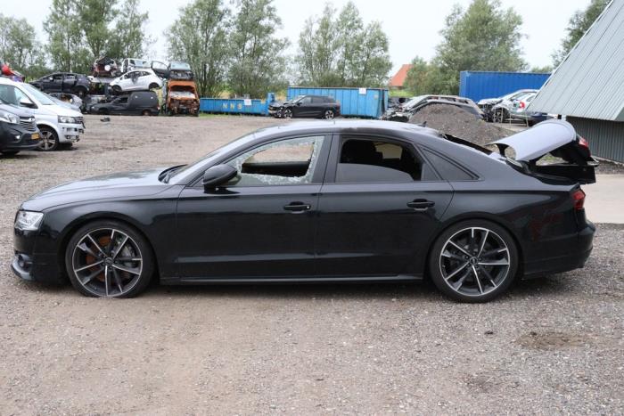 Audi S8 4.0 Plus V8 TFSI 32V Sloopvoertuig (2016, Zwart)