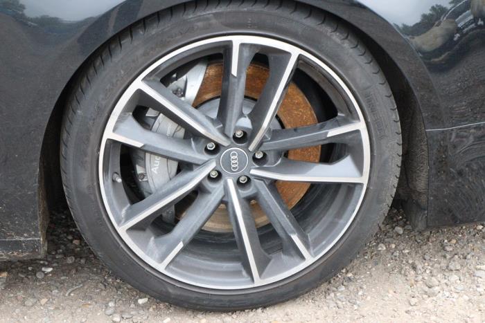 Audi S8 4.0 Plus V8 TFSI 32V Sloopvoertuig (2016, Zwart)