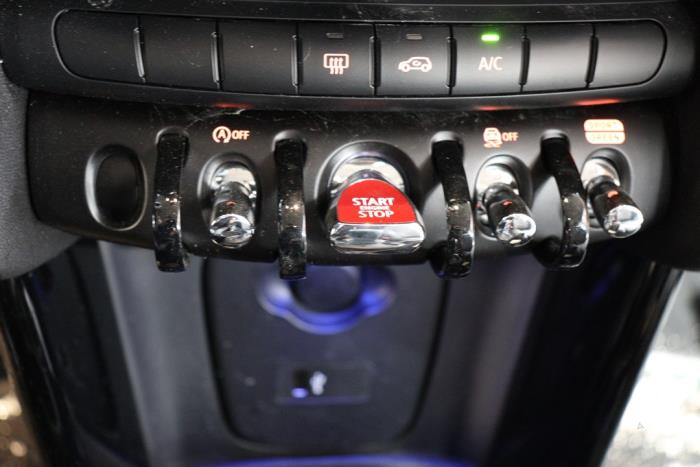 Mini Mini 1.5 12V One Sloopvoertuig (2022, Blauw)