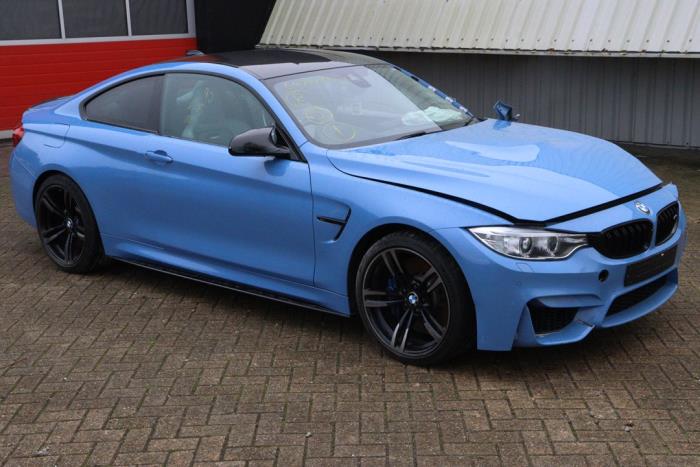 BMW M4 M4 3.0 24V TwinPower Turbo Sloopvoertuig (2015, Metallic, Blauw)