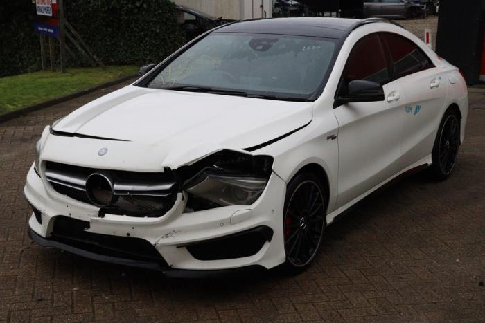 Mercedes CLA AMG 2.0 CLA-45 AMG Turbo 16V Sloopvoertuig (2013, Wit)