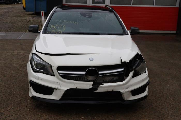 Mercedes CLA AMG 2.0 CLA-45 AMG Turbo 16V Sloopvoertuig (2013, Wit)