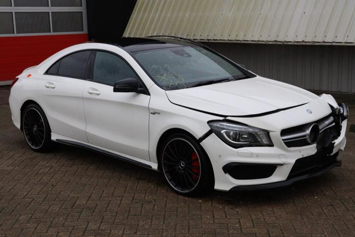 Mercedes CLA AMG 2.0 CLA-45 AMG Turbo 16V Sloopvoertuig (2013, Wit)