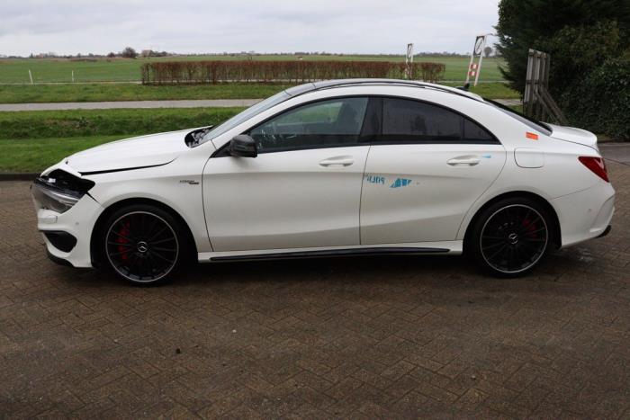Mercedes CLA AMG 2.0 CLA-45 AMG Turbo 16V Sloopvoertuig (2013, Wit)