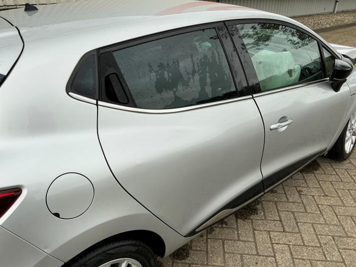 Renault Clio IV 0.9 Energy TCE 90 12V Sloopvoertuig (2019, Metallic, Zilvergrijs, Zilver)