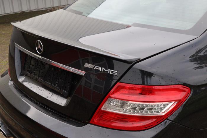 Mercedes C-Klasse AMG 6.2 C-63 AMG V8 32V Sloopvoertuig (2009, Metallic, Zwart)