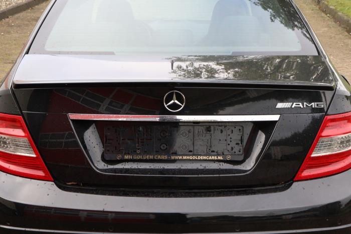 Mercedes C-Klasse AMG 6.2 C-63 AMG V8 32V Sloopvoertuig (2009, Metallic, Zwart)