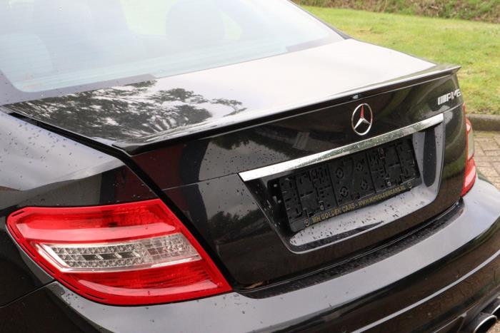 Mercedes C-Klasse AMG 6.2 C-63 AMG V8 32V Sloopvoertuig (2009, Metallic, Zwart)