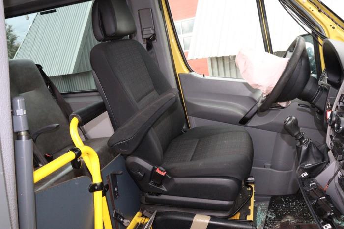 Mercedes Sprinter 3,5t 313 CDI 16V Sloopvoertuig (2015, Geel)