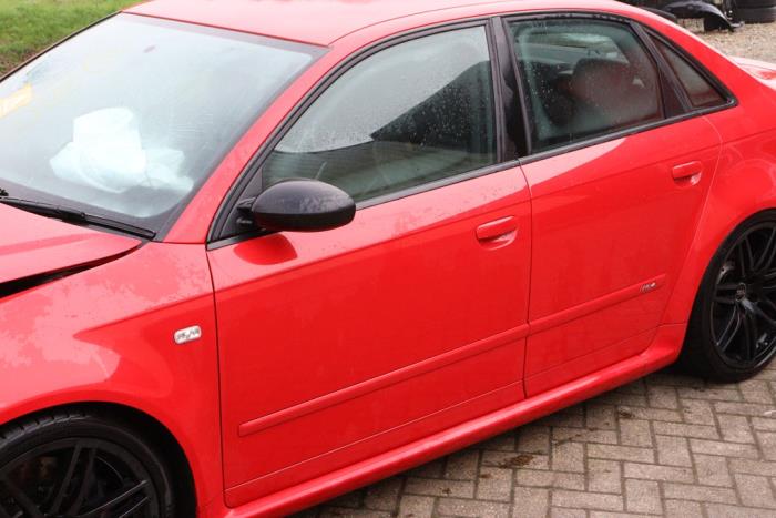 Audi RS 4 4.2 V8 40V Sloopvoertuig (2006, Rood)
