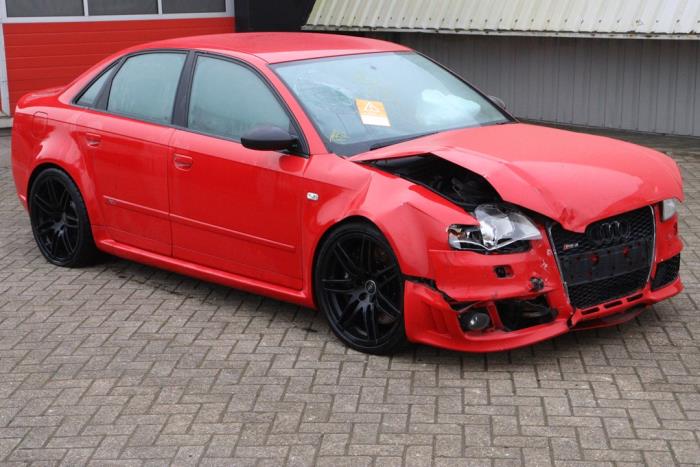 Audi RS 4 4.2 V8 40V Sloopvoertuig (2006, Rood)
