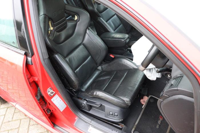 Audi RS 4 4.2 V8 40V Sloopvoertuig (2006, Rood)