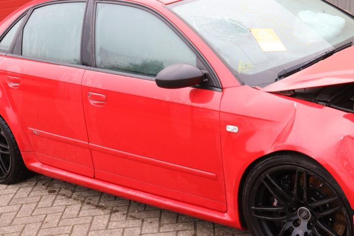 Audi RS 4 4.2 V8 40V Sloopvoertuig (2006, Rood)