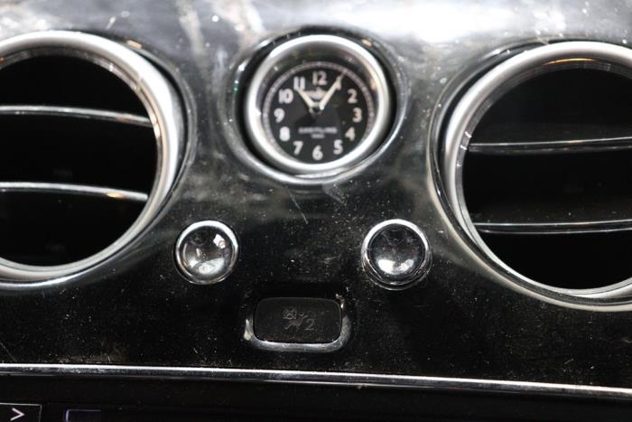 Bentley Continental GT 4.0 V8 S 32V Sloopvoertuig (2015, Metallic, Zwart)