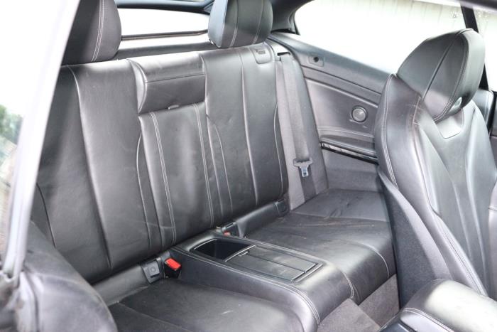 BMW M4 3.0 24V TwinPower Turbo Sloopvoertuig (2016, Metallic, Zilvergrijs)