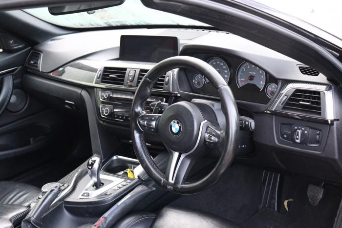 BMW M4 3.0 24V TwinPower Turbo Sloopvoertuig (2016, Metallic, Zilvergrijs)