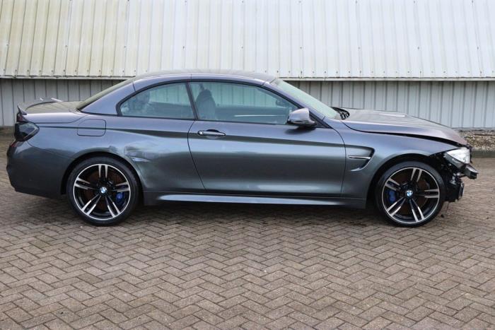 BMW M4 3.0 24V TwinPower Turbo Sloopvoertuig (2016, Metallic, Zilvergrijs)