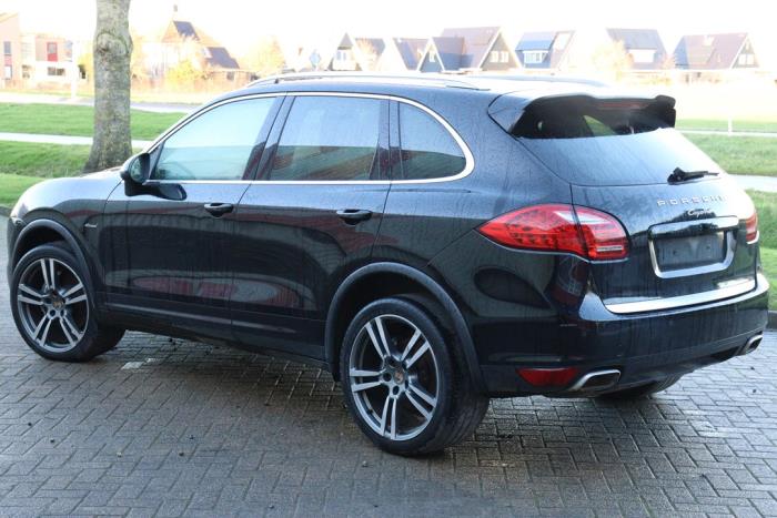 Porsche Cayenne II 3.0 D V6 24V Sloopvoertuig (2013, Zwart)