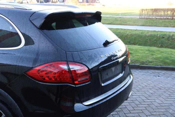 Porsche Cayenne II 3.0 D V6 24V Sloopvoertuig (2013, Zwart)