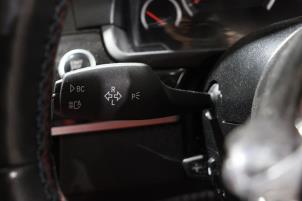 BMW M5 4.4 V8 32V TwinPower Turbo Sloopvoertuig (2016, Donker, Grijs)
