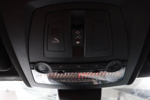 BMW M5 4.4 V8 32V TwinPower Turbo Sloopvoertuig (2016, Donker, Grijs)