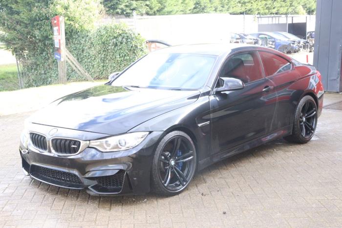 BMW M4 M4 3.0 24V TwinPower Turbo Sloopvoertuig (2014, Metallic, Zwart)