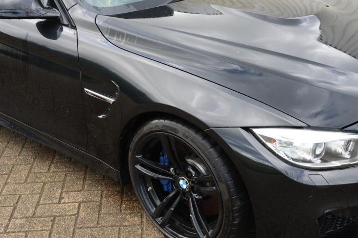 BMW M4 M4 3.0 24V TwinPower Turbo Sloopvoertuig (2014, Metallic, Zwart)