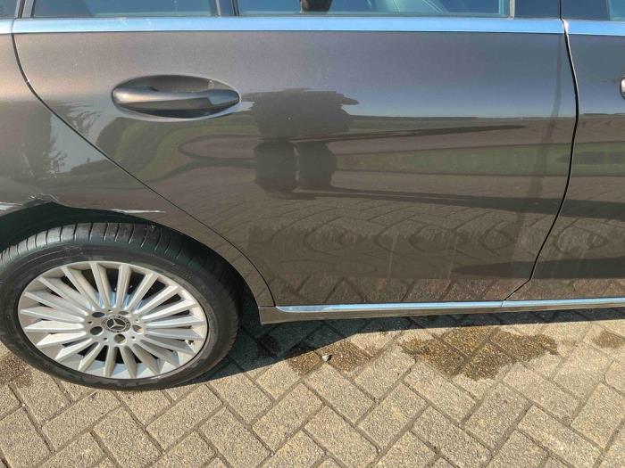 Mercedes C Estate C-180 1.6 16V BlueEfficiency Sloopvoertuig (2017, Metallic, Bruin)