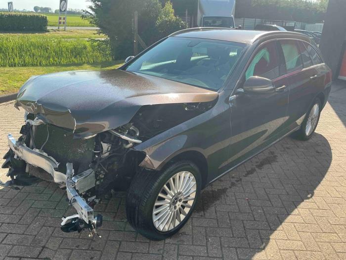 Mercedes C Estate C-180 1.6 16V BlueEfficiency Sloopvoertuig (2017, Metallic, Bruin)