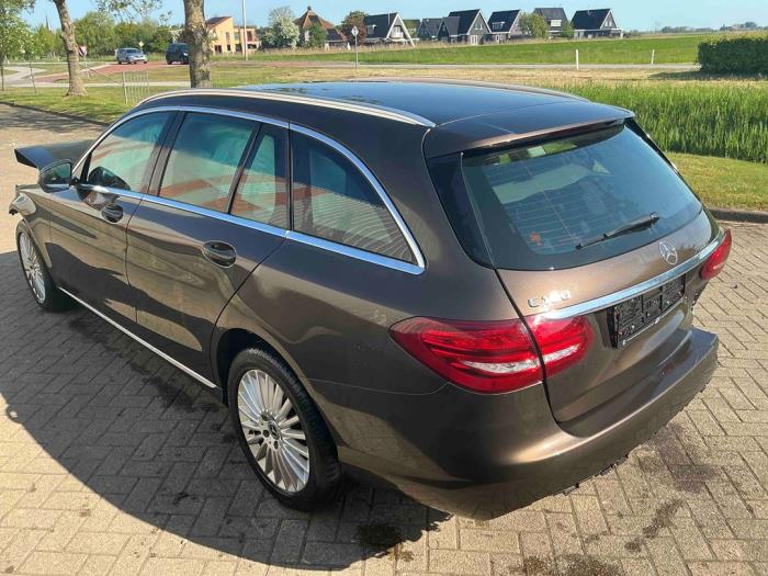Mercedes C Estate C-180 1.6 16V BlueEfficiency Sloopvoertuig (2017, Metallic, Bruin)