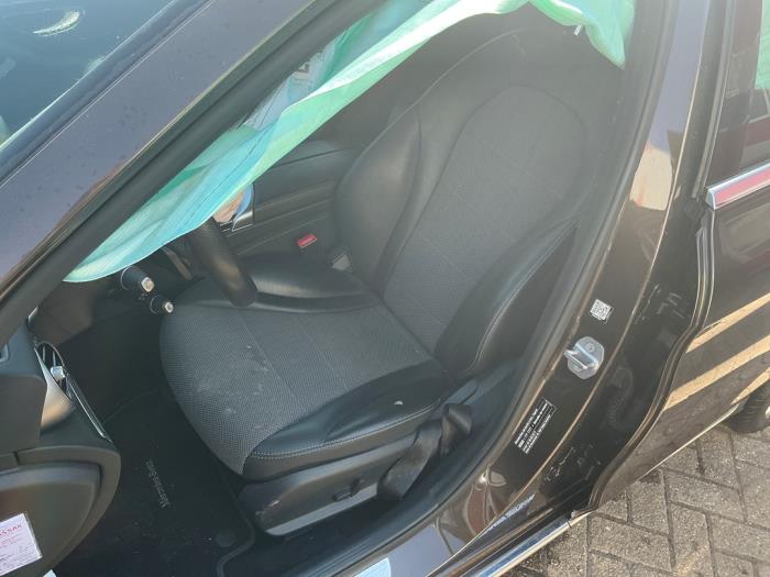 Mercedes C Estate C-180 1.6 16V BlueEfficiency Sloopvoertuig (2017, Metallic, Bruin)